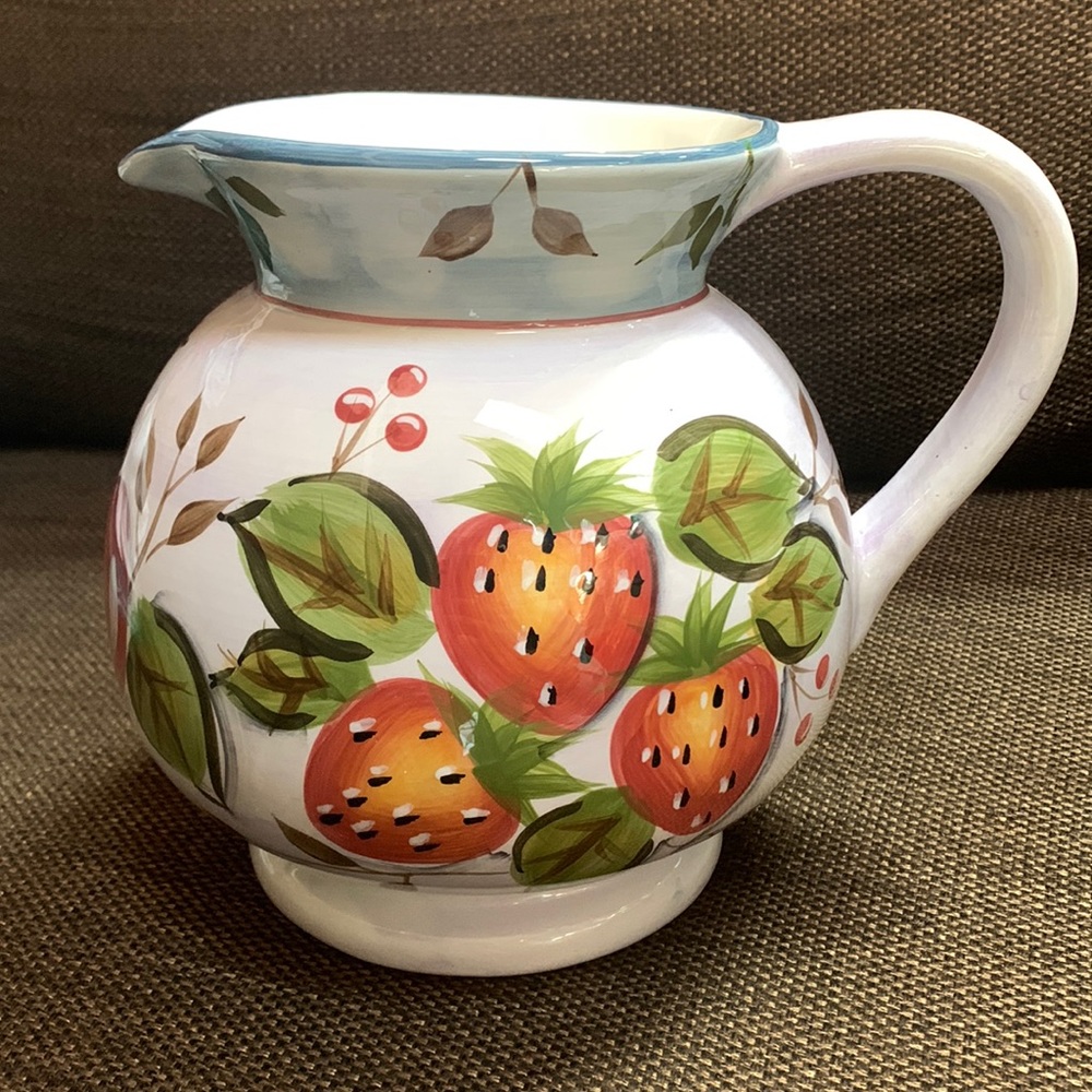 Glass pitcher